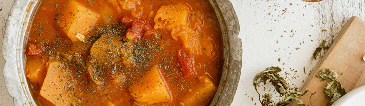 Bunter Pfeffer aus dem Kerala Urwald BIO & FAIR - Bunt gemischt und auf's Feinste abgeschmeckt, 45g Ungarisches Gulasch-Gewürz by Philipp Schmitz, SoulSpice BIO & FAIR, 55g