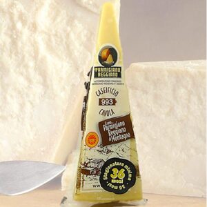 Echter Berg-Parmigiano straveccio - Parmigiano Reggiano di Montagna D.O.P. 36 Monate gereift (Parmesan) 252g