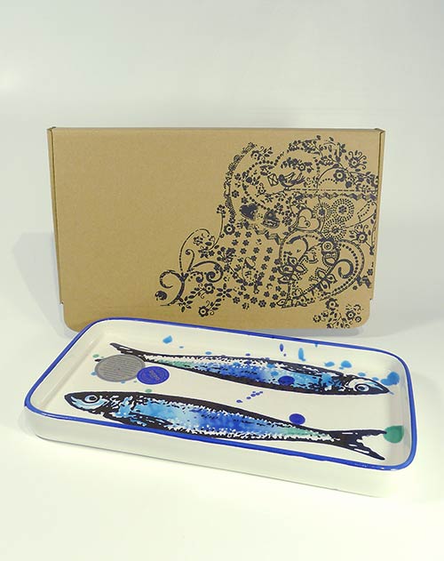 Servierplatte Sardinen-Motiv mit Klecksen 26 x 14 cm, ofenfest (Portugal)