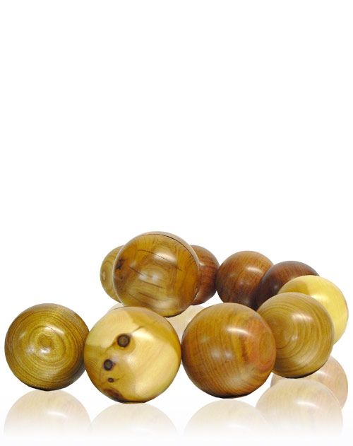 Deko-Kugel aus Goldregen