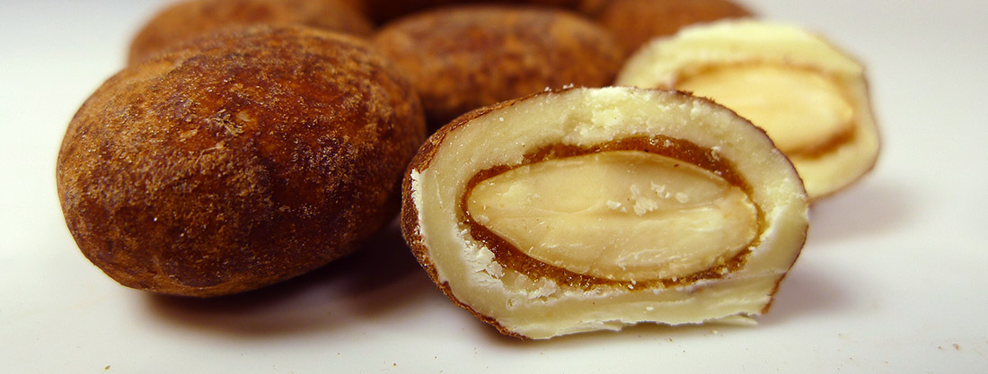 Catànies Via - Karamellisierte Marcona-Mandeln mit Sahne und Kakao Catànies Via